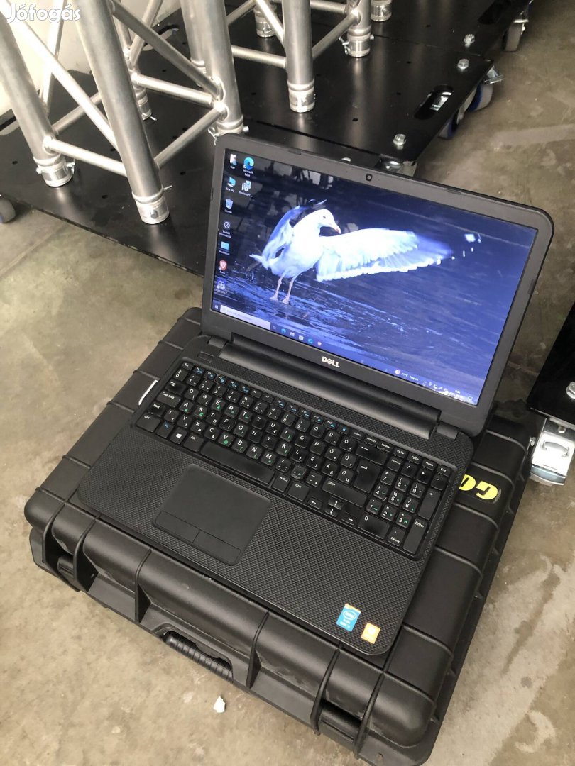 Dell inspiron 3537