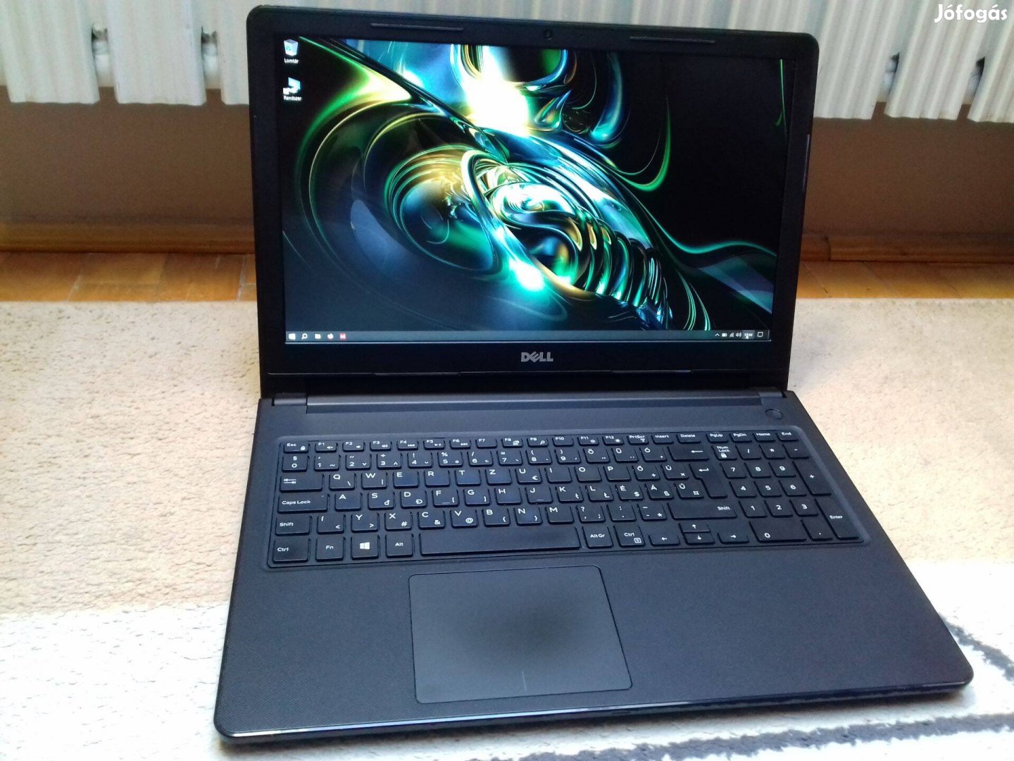 Dell laptop Vostro 15 3568, i5-7200U, FHD, 8GB RAM, 256GB SSD, jó aksi