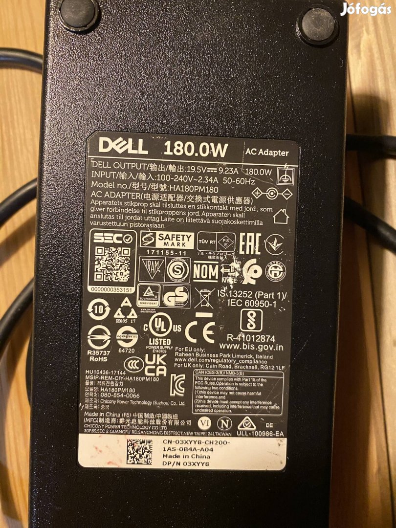 Dell laptop töltő 180 W