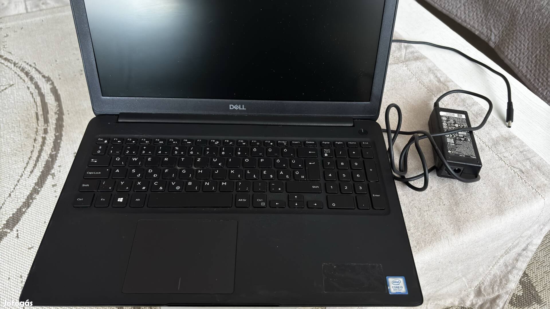 Dell latitude 3500 laptop olvass!