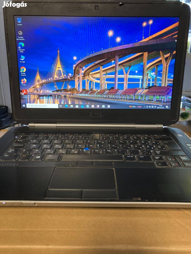 Dell üzleti laptop: i5, 8GB RAM, 120GB SSD, világító Magyar billentyű