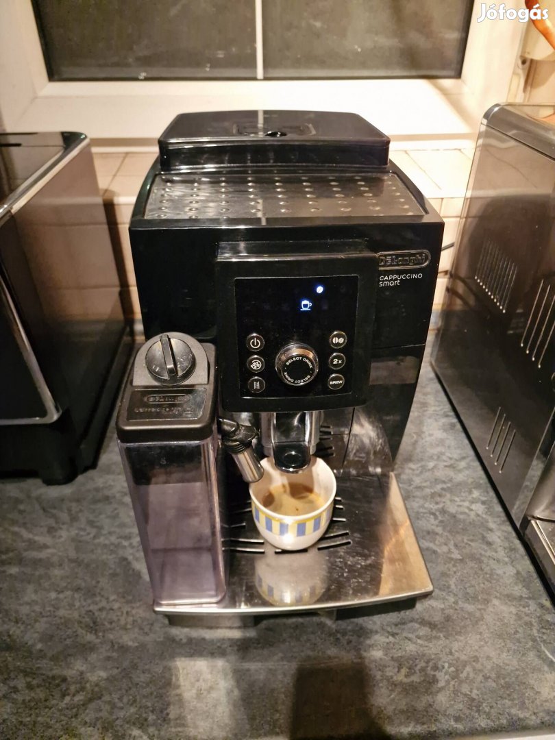 Delonghi Cappuccino Smart tejtartályos automata darálós kávéfőző 