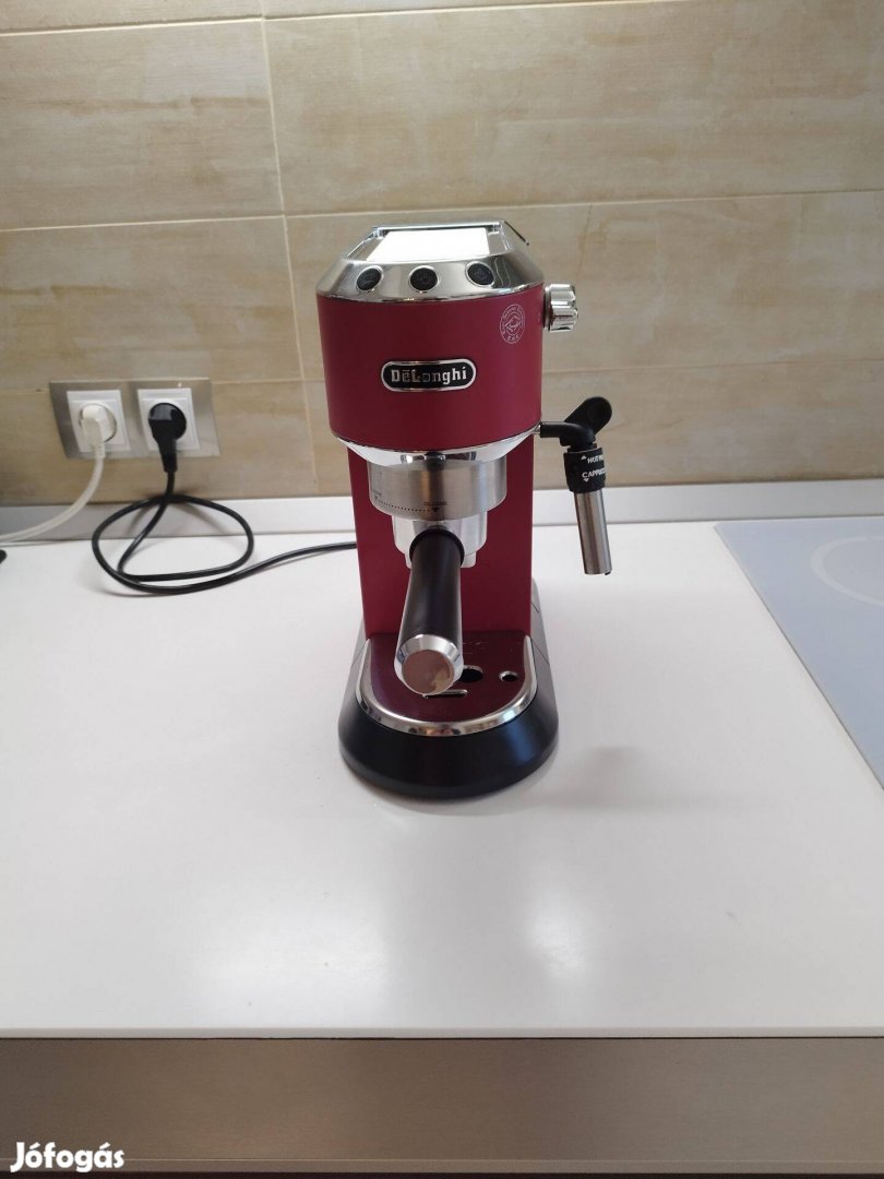 Delonghi Dedica EC685.R Kávéfőző