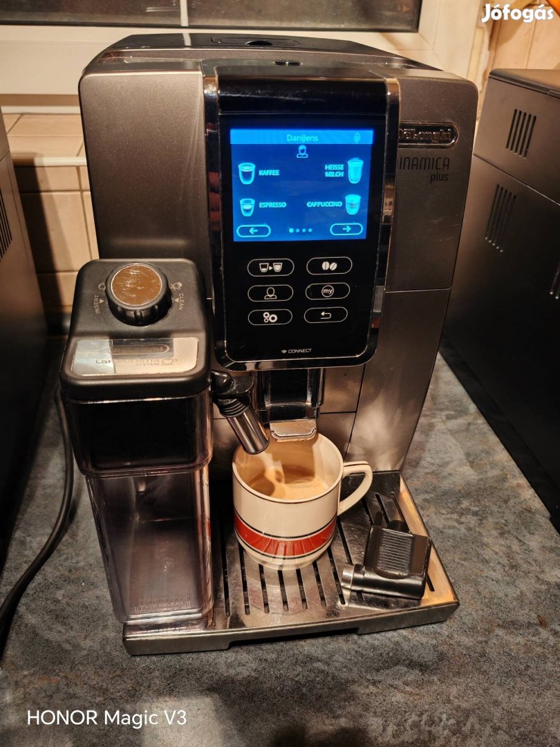 Delonghi Dinamica plus színes kijelzős automata kávéfőző