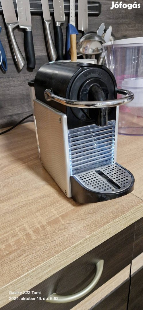 Delonghi EN 125s kapszulás kávégép