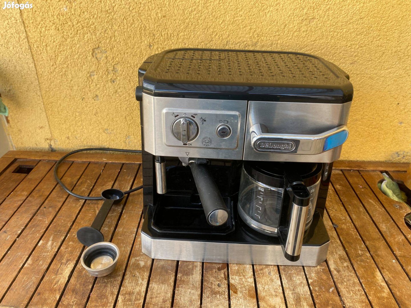 Delonghi Eszpresszó - Filteres Kávéfőző Tejhabosító, Csészemelegítő