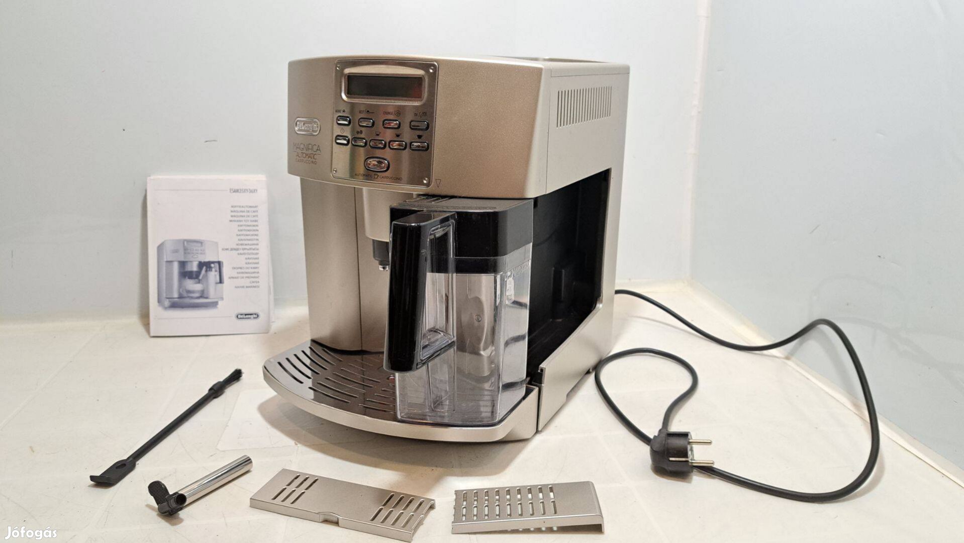 Delonghi Magnifica Esam3500.S automata kávéfőző, javítandó!