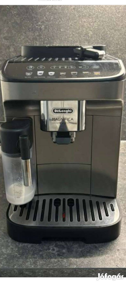 Delonghi Magnifica Evo kávégép