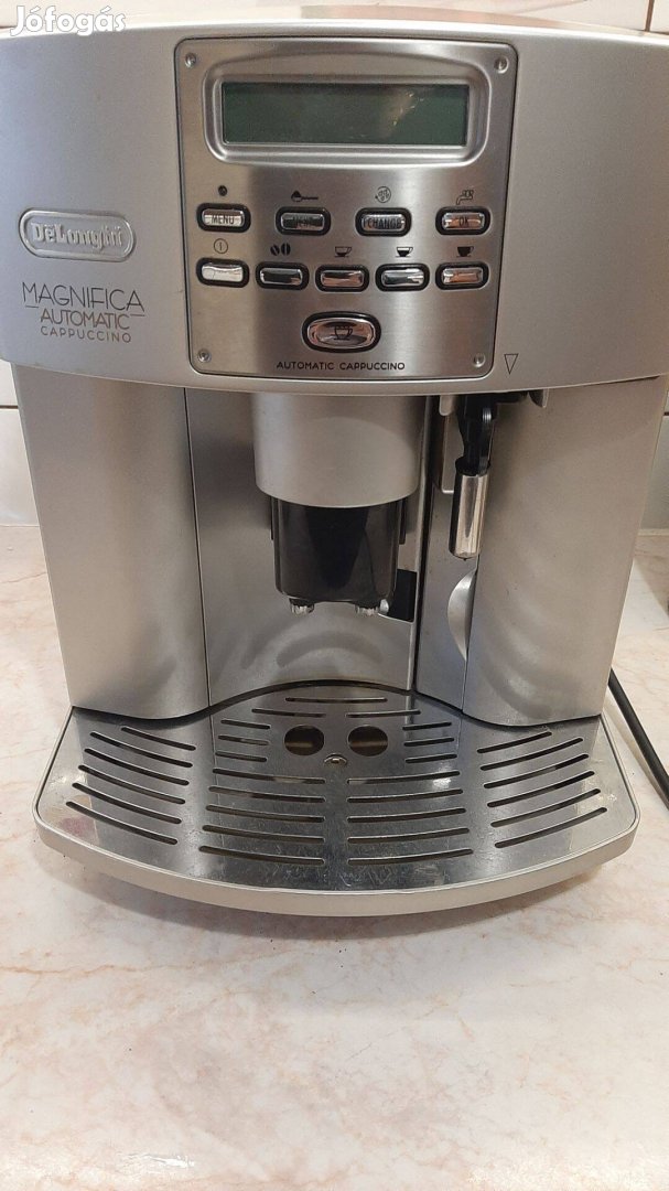 Delonghi Magnifica Hibás kávéfőző gép