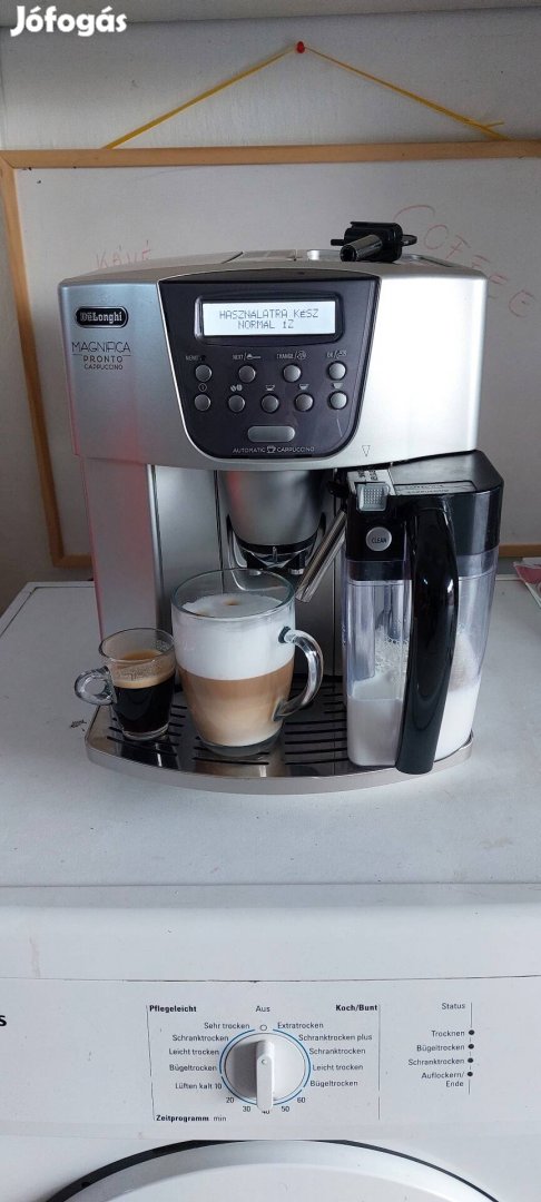 Delonghi Magnifica Pronto Cappuccino automata kávégép tejtartállyal 