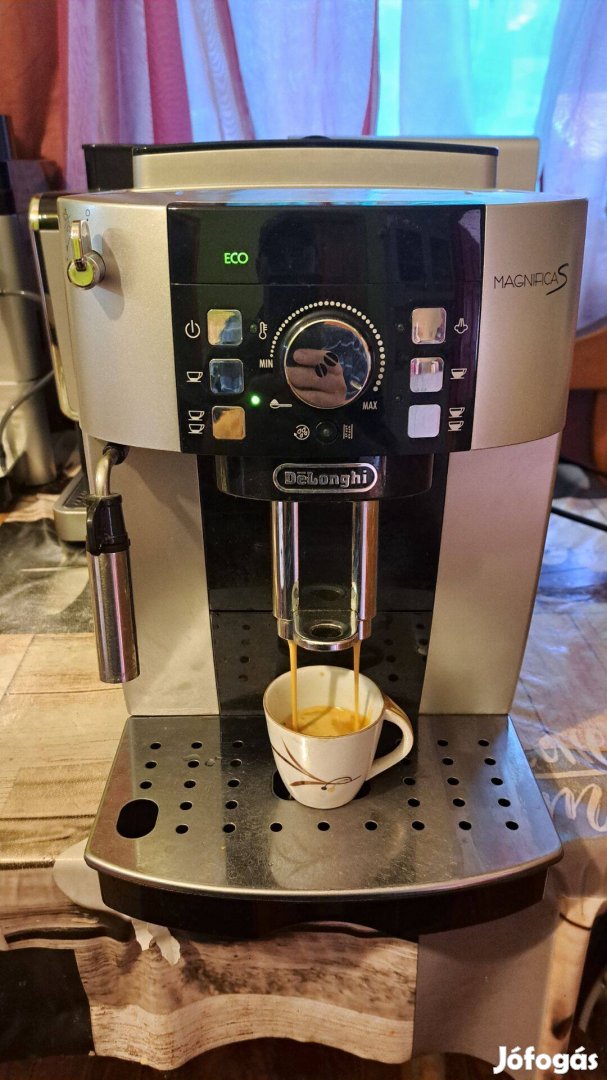 Delonghi Magnifica S Automata Darálós Kávégép Hibátlan Szép Állapotban