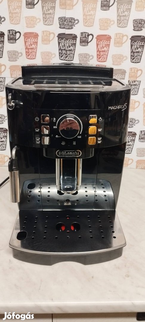 Delonghi Magnifica S Automata kávégép fekete Garanciával 