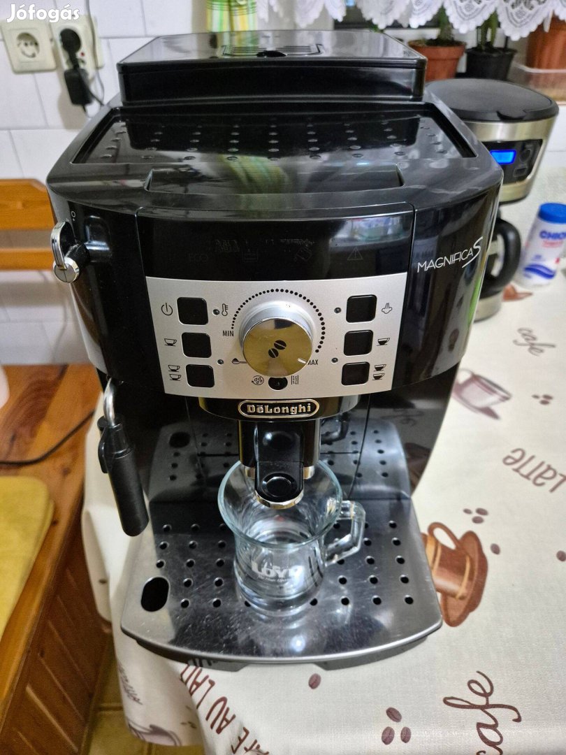 Delonghi Magnifica S ECO automata kávéfőző kávégép ingyen futár jura