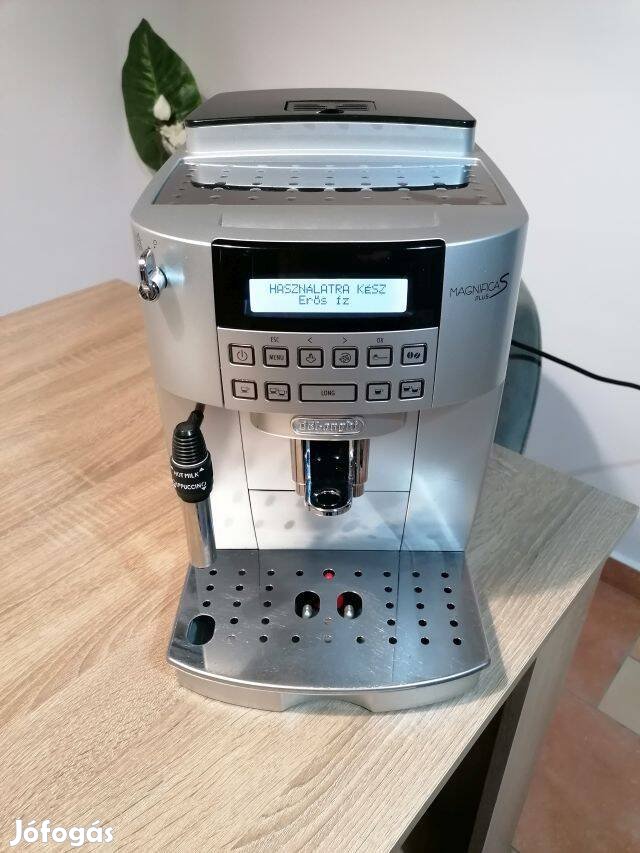 Delonghi Magnifica S Plus kávégép