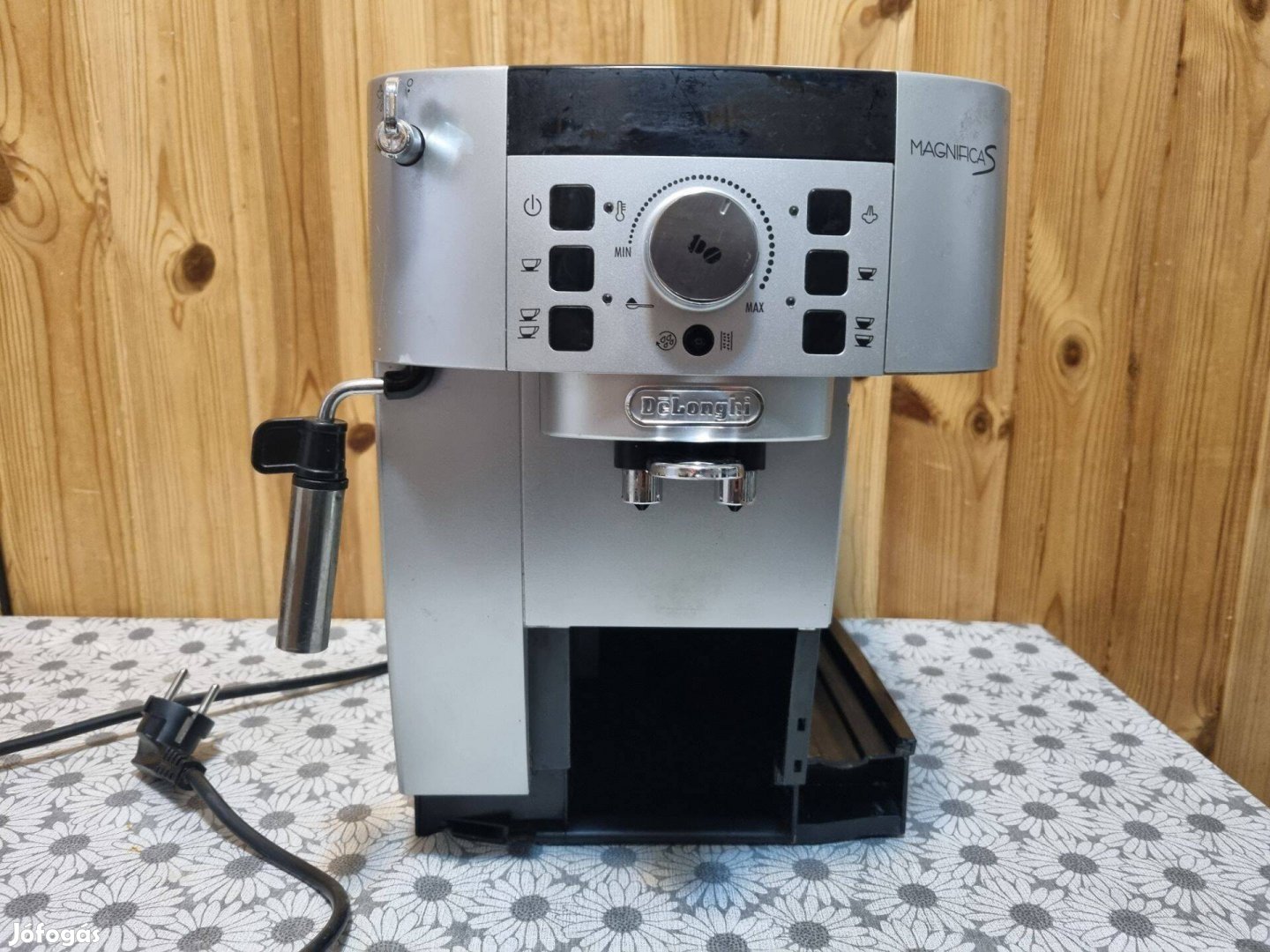 Delonghi Magnifica S hiányos kávégép