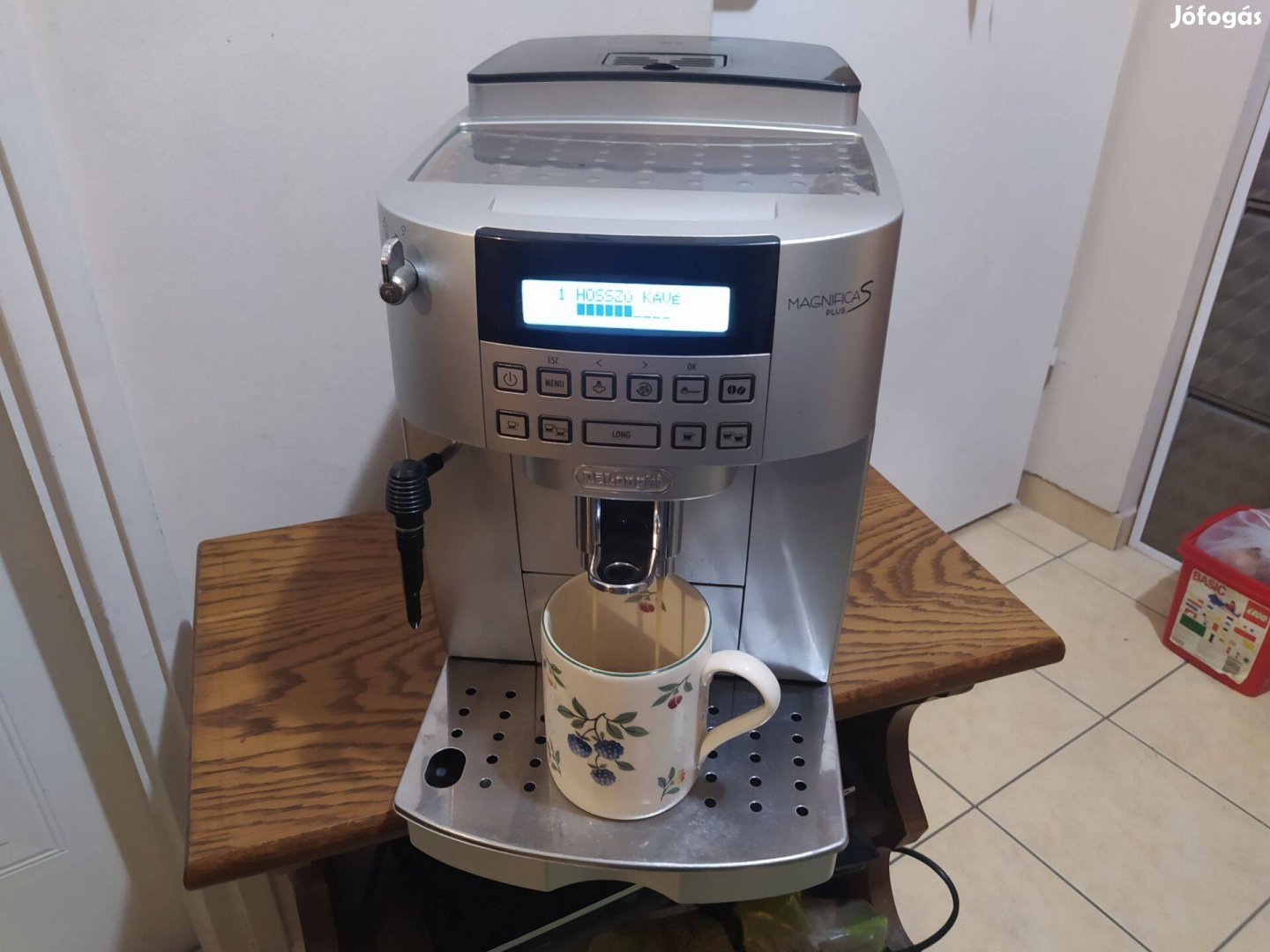 Delonghi Magnifica S kávégép jó működéssel