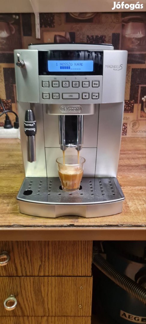 Delonghi Magnifica S plus 