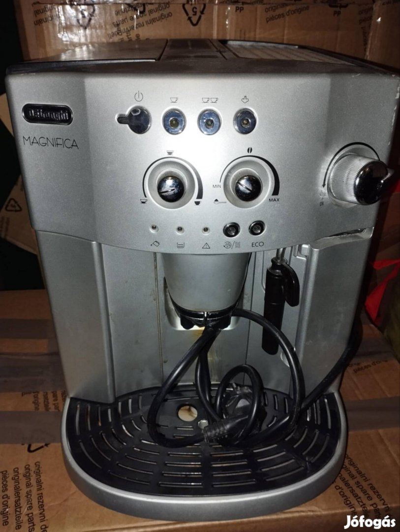 Delonghi Magnifica automata kávéfőző 