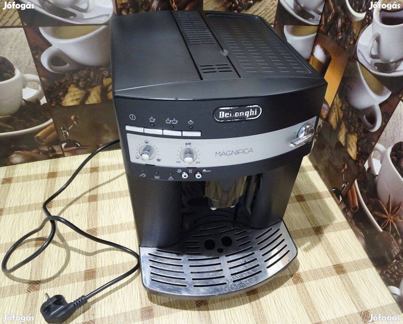 Delonghi Magnifica automata kávégép kávéfőző fekete Hibás