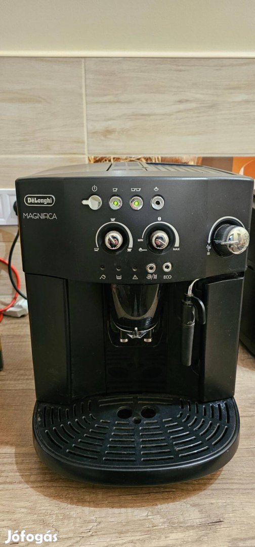 Delonghi Magnifica kávéfőző