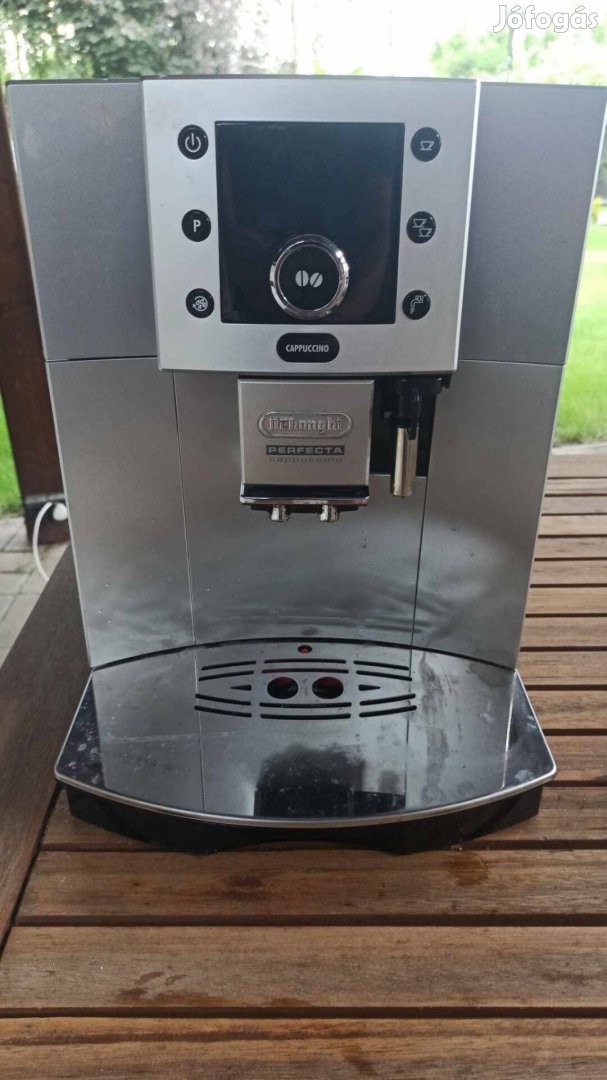 Delonghi Perfecta Cappuccino Esam 5500 kávéfőző