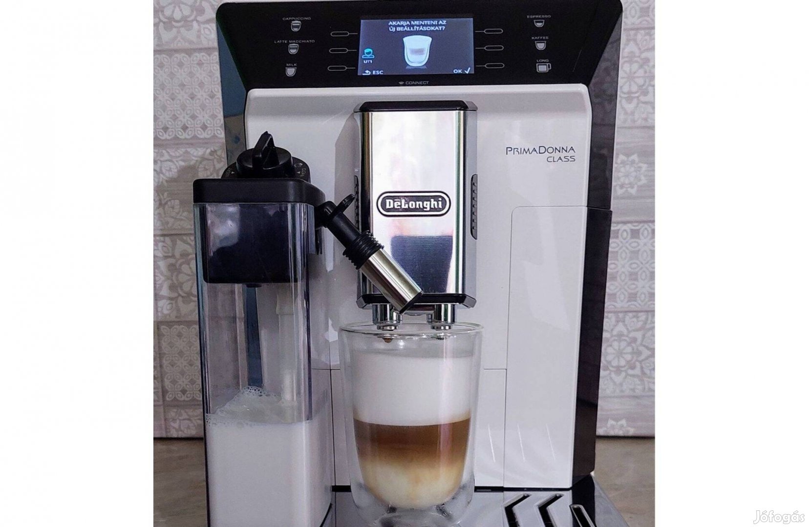 Delonghi Primadonna Class ECAM 556.55 W Full Automata kávéfőző