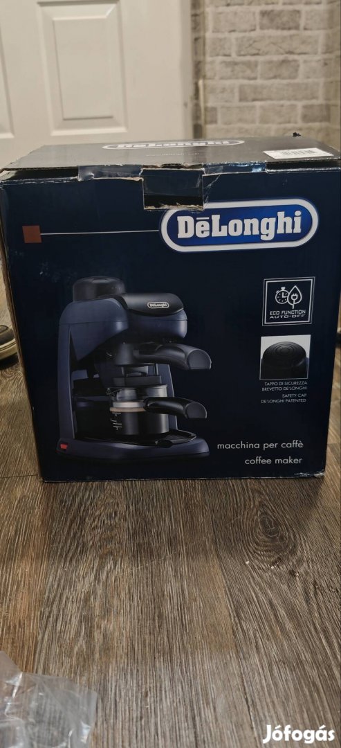 Delonghi csak kibontott új kávéfőző eladó.