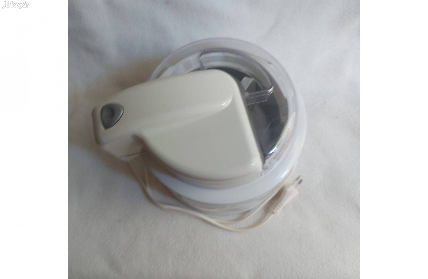 Delonghi fagylaltgép eladó (keveset használt)