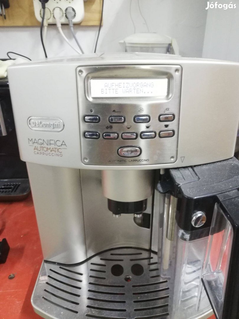 Delonghi magnifica