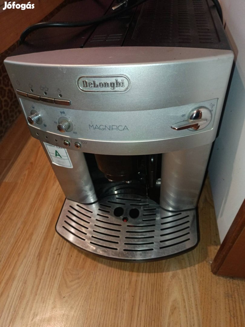 Delonghi magnifica 