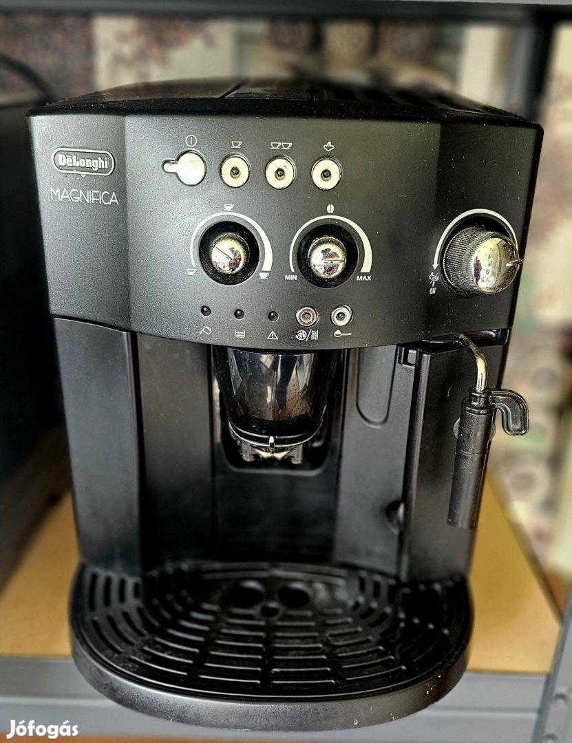 Delonghi magnifica 