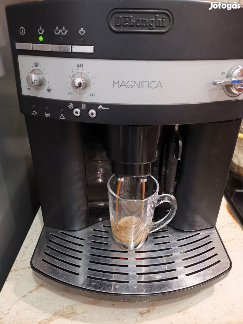 Delonghi magnifica 