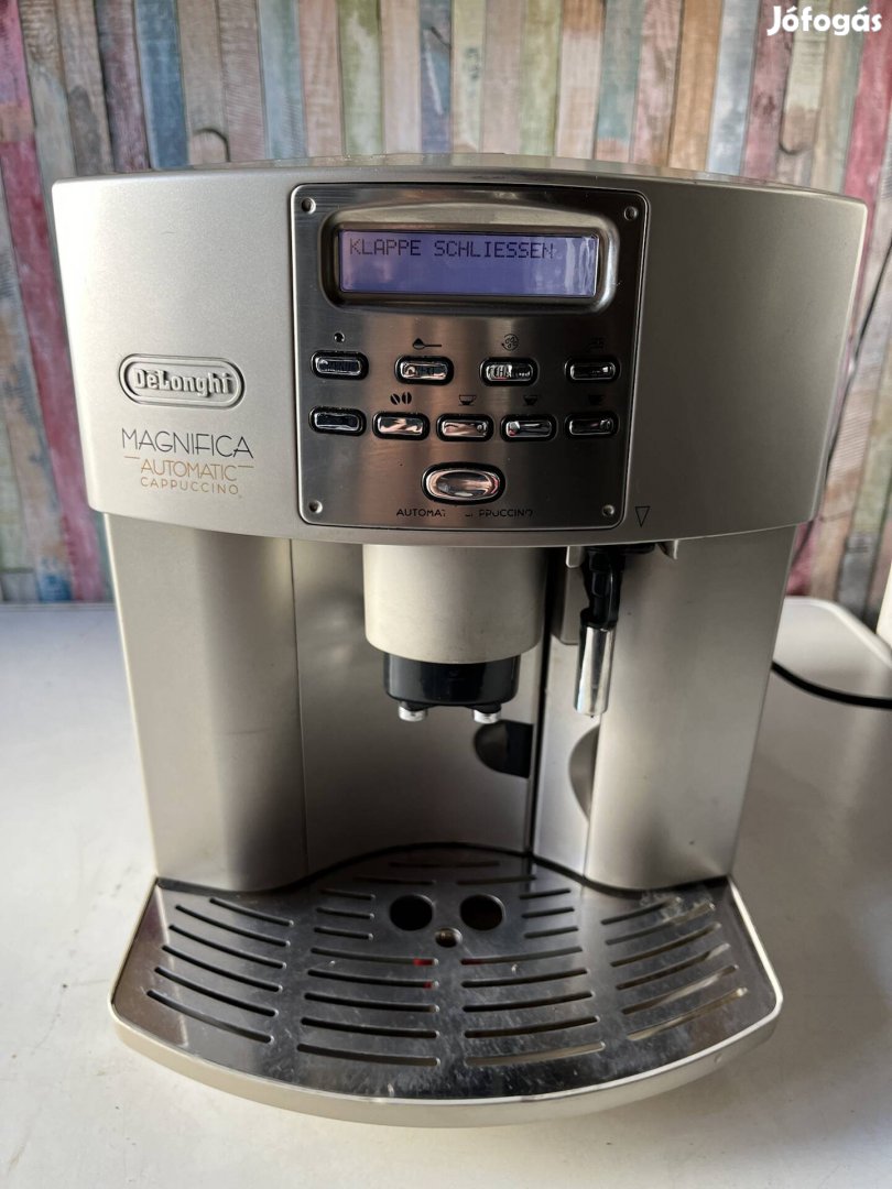 Delonghi magnifica cappuccino 