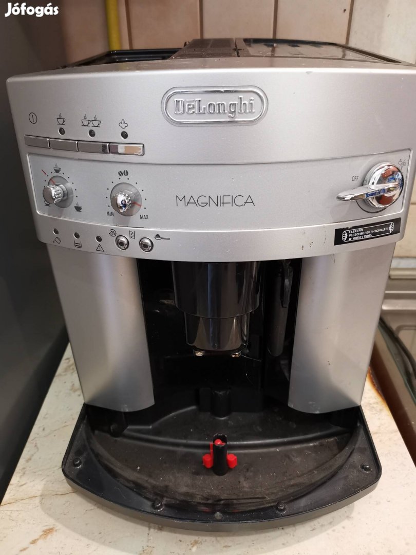 Delonghi magnifica kávéfőző 