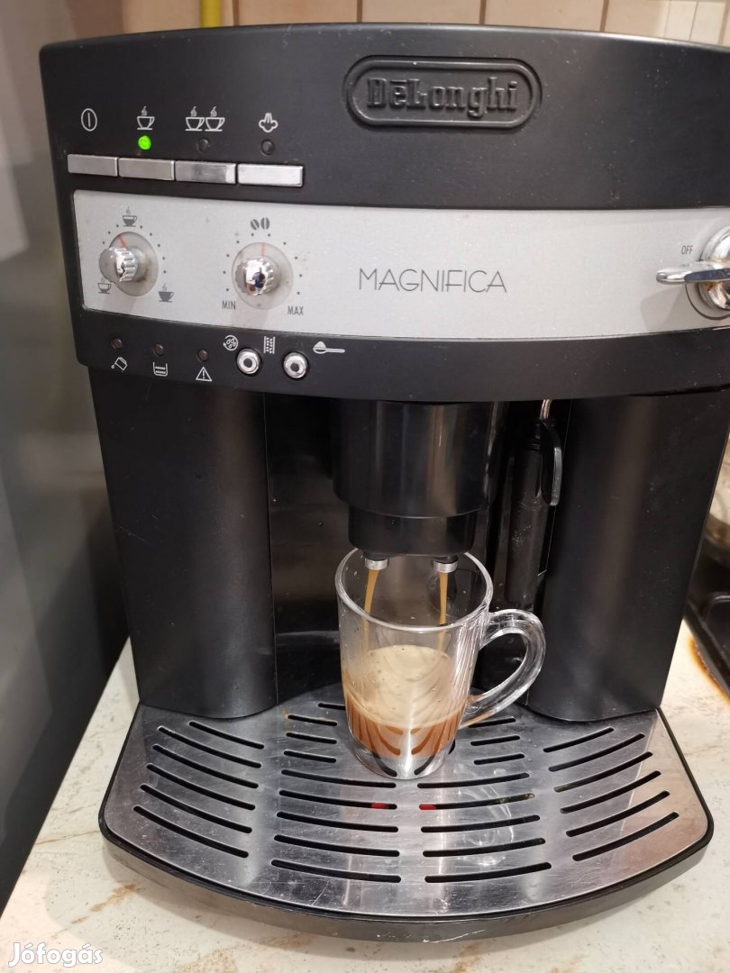 Delonghi magnifica kávéfőző 