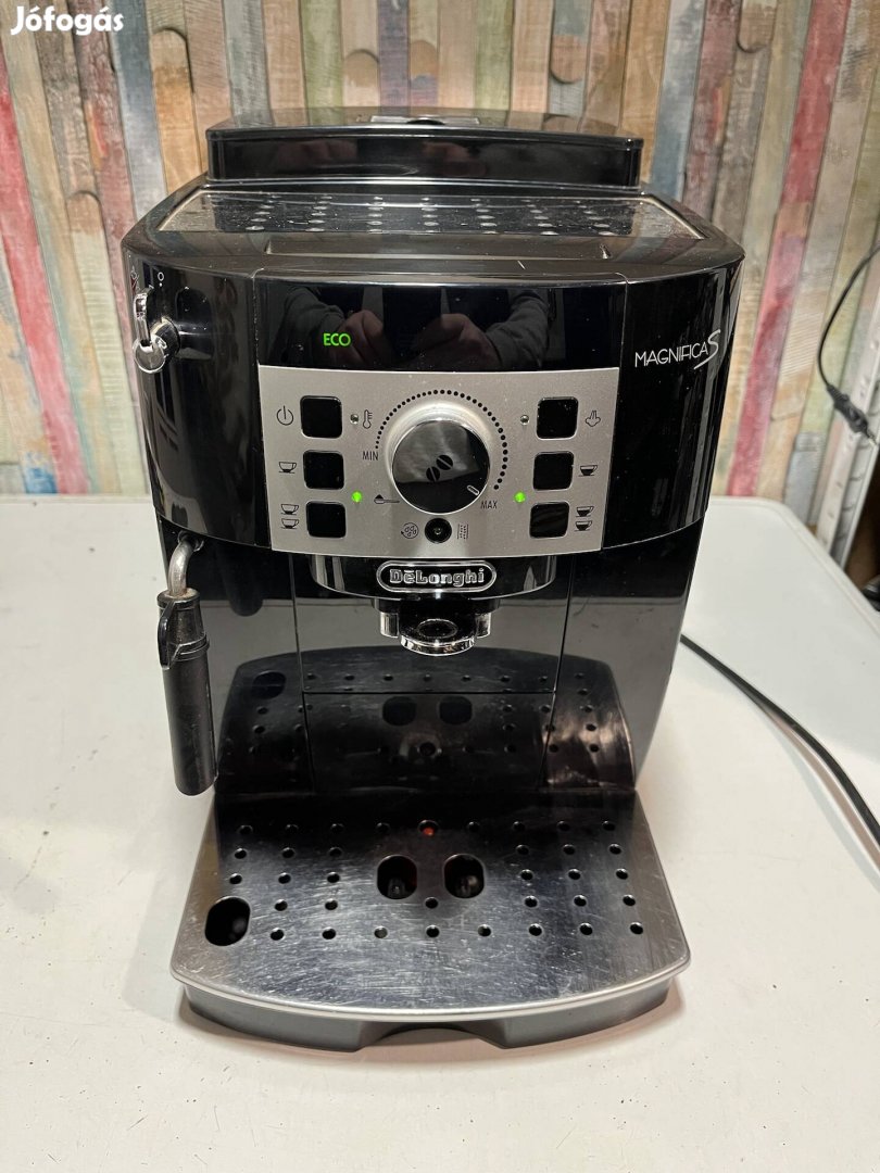 Delonghi magnifica s Kávégép #2