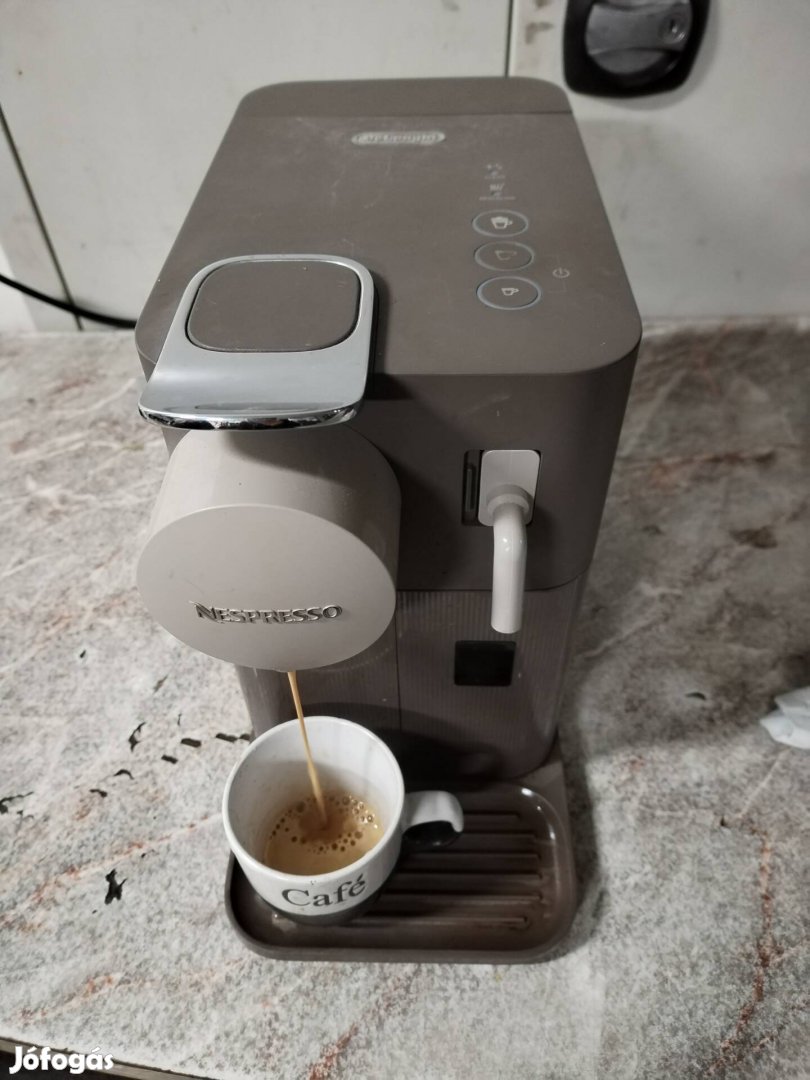 Delonghi nespresso kapszulás kávéfőző 