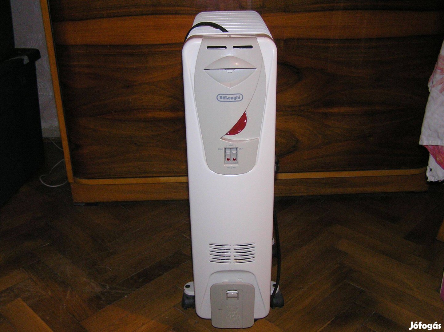 Delonghi olaj radiátor 2000 W