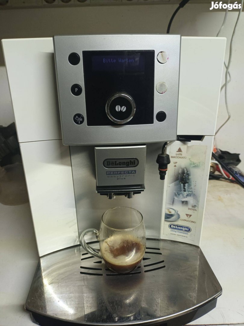 Delonghi perfecta plus kávéfőző, kávégép működik 16000Ft