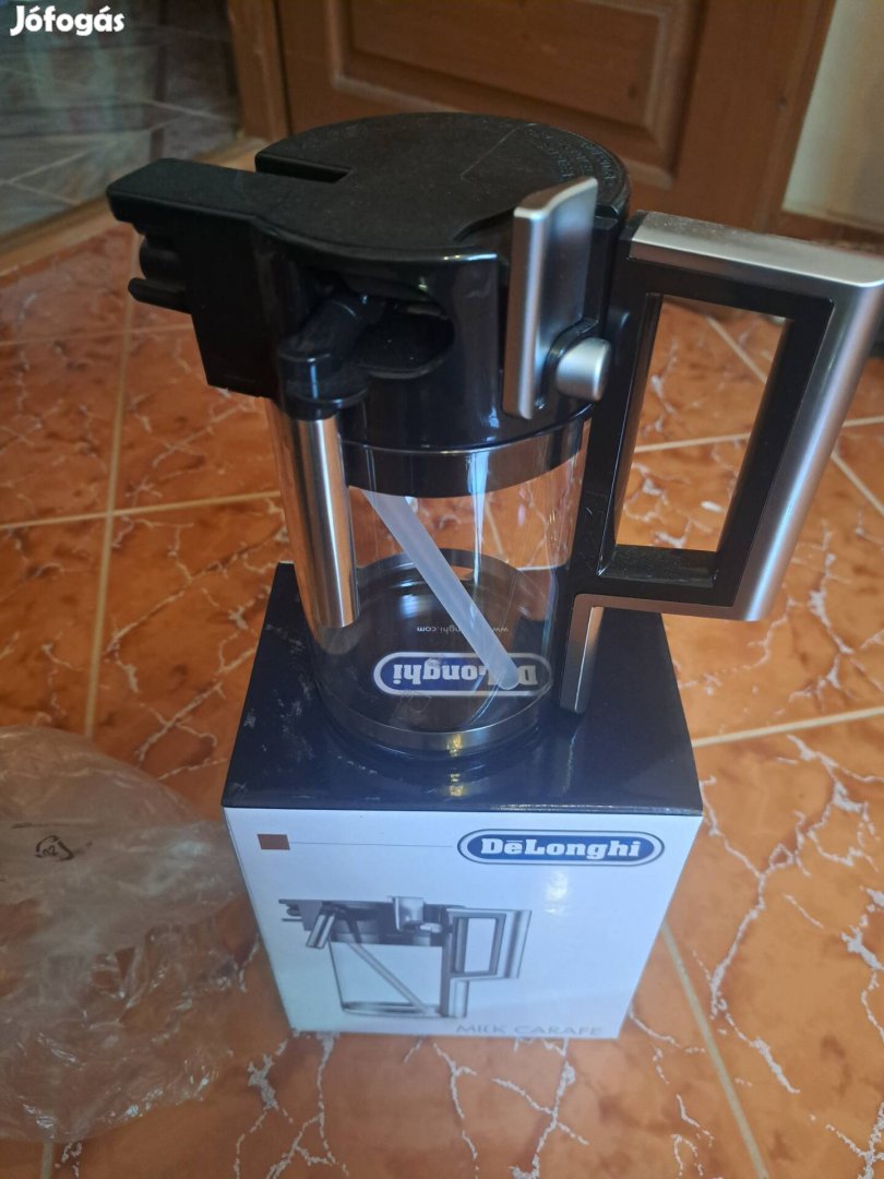 Delonghi tejtartály !