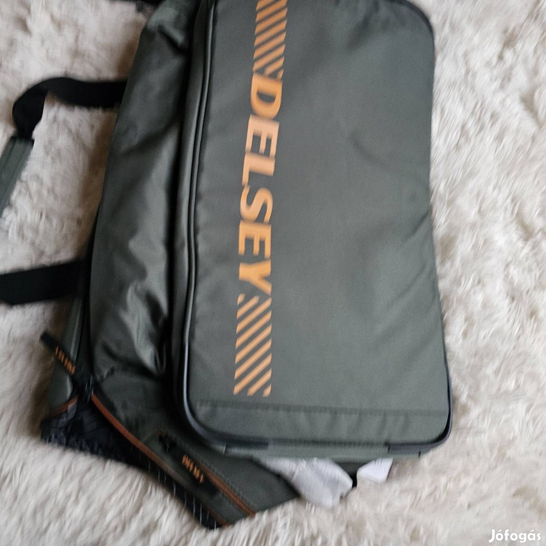 Delsey duffel táska 38 L teljesen új cimkés