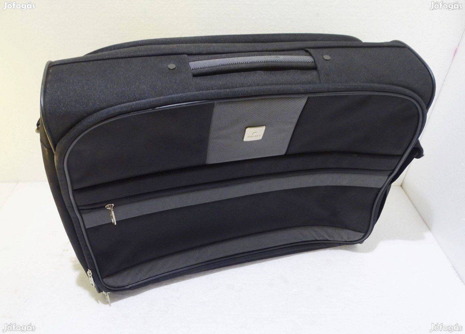 Delsey fekete bőrönd táska kézi poggyász utazótáska kézi táska