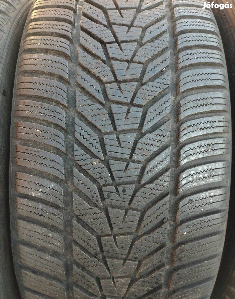Demo 255/45 20 Hankook téli gumi r20 " Dot22