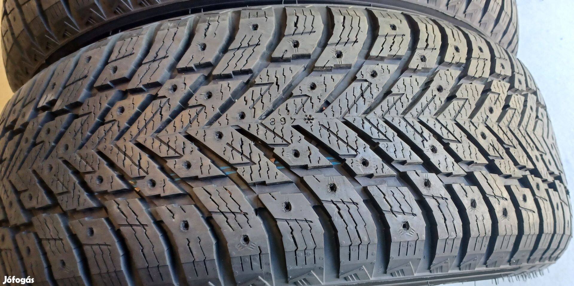 Demó Nokian Hakkapeliitta10 SUV 235/55 R18 téli gumik 80e./4db