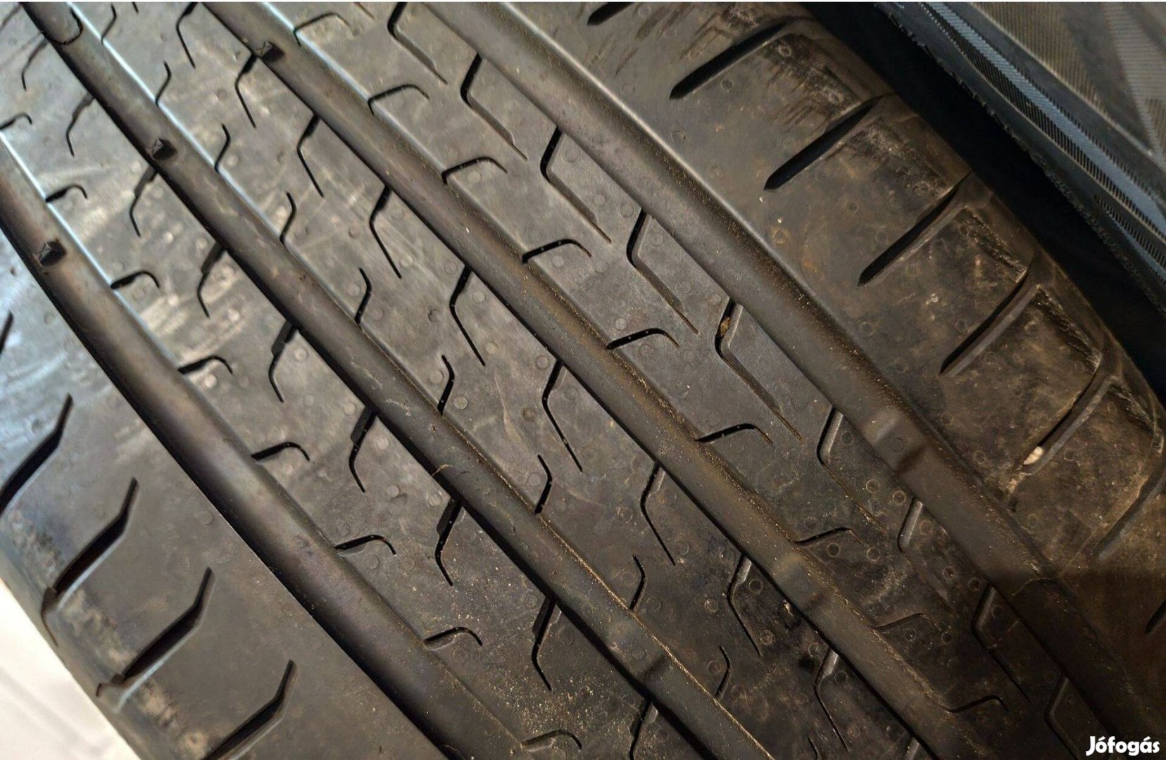 Demo új 215/50 R18 Continental nyári