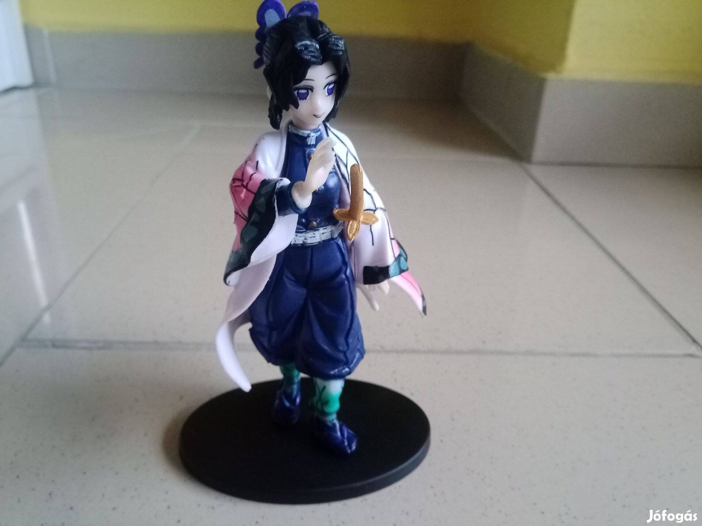 Demon Slayer Kochou Shinobu Anime figura közepes méret 15cm eladó