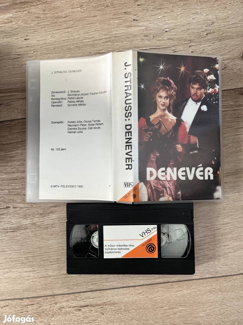 Denevér vhs.       