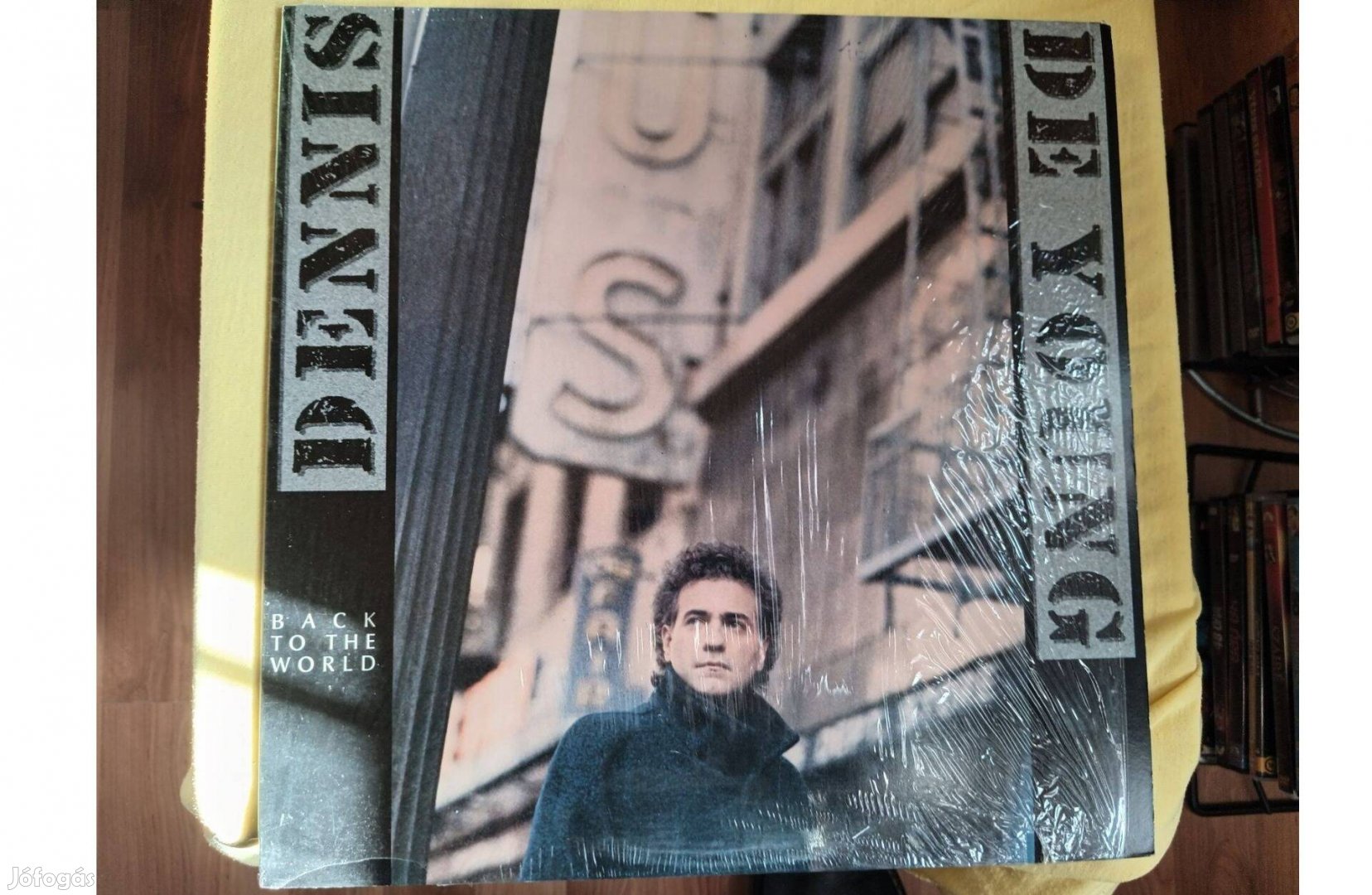 Dennis de young Back to the world vinyl hanglemez eladó