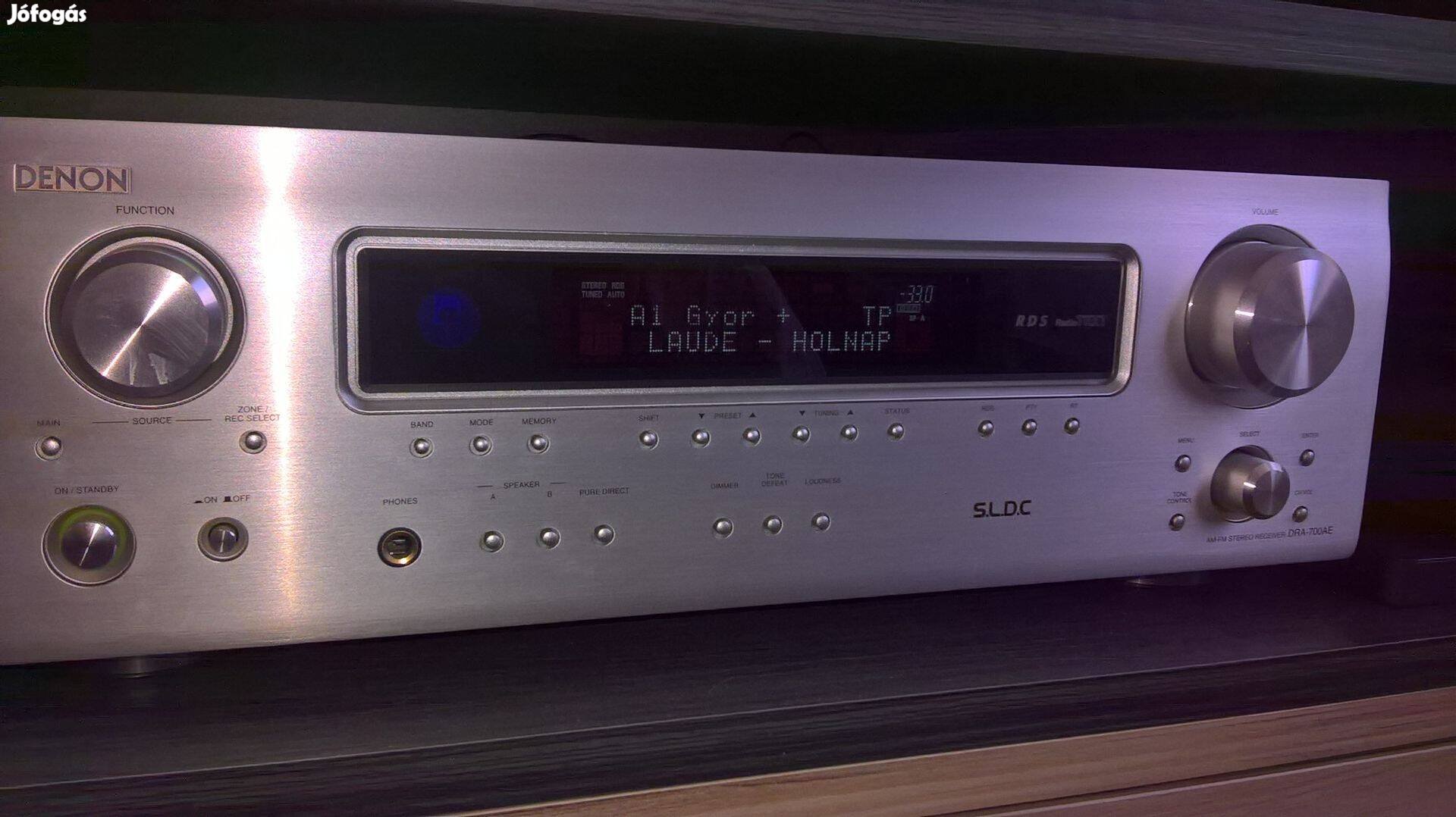 Denon DRA-700AE rádióerősítő