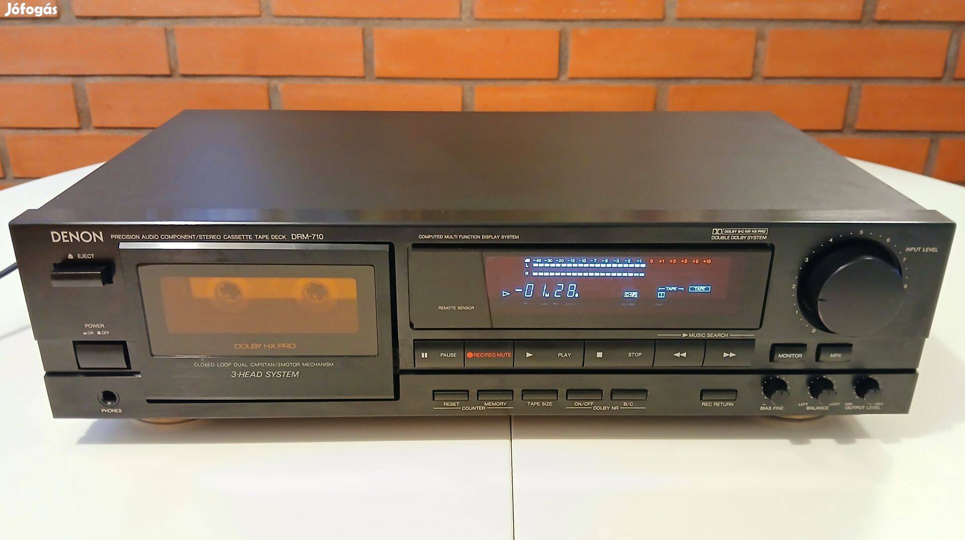 Denon DRM 710 kazettás deck, 3 fej, 2 hangtengely